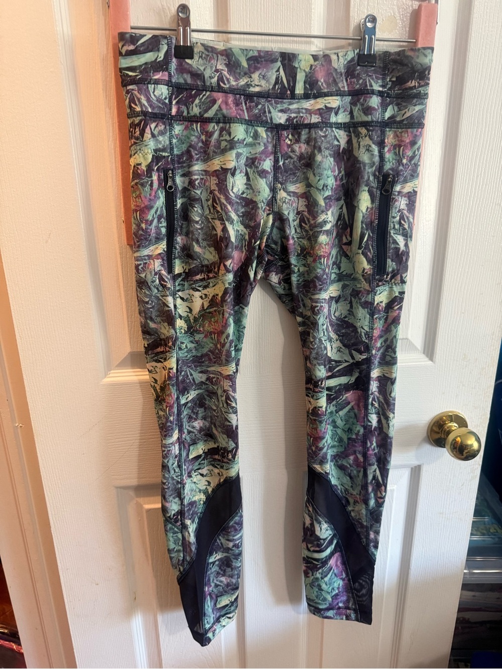 lululemon athletica Multi-Color Abstract Print Leggings